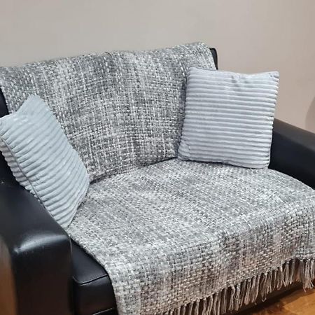 2 Bed Cosy Apartment In Heart Of Mullingar. Exteriör bild