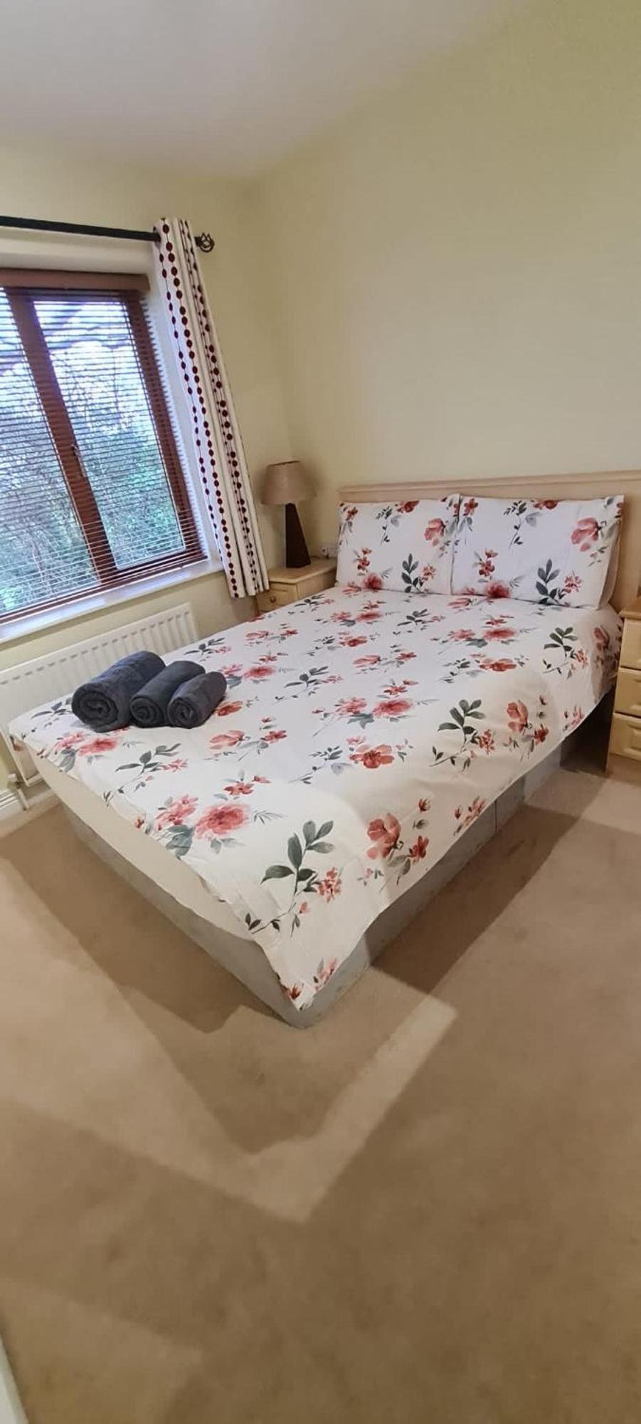 2 Bed Cosy Apartment In Heart Of Mullingar. Exteriör bild