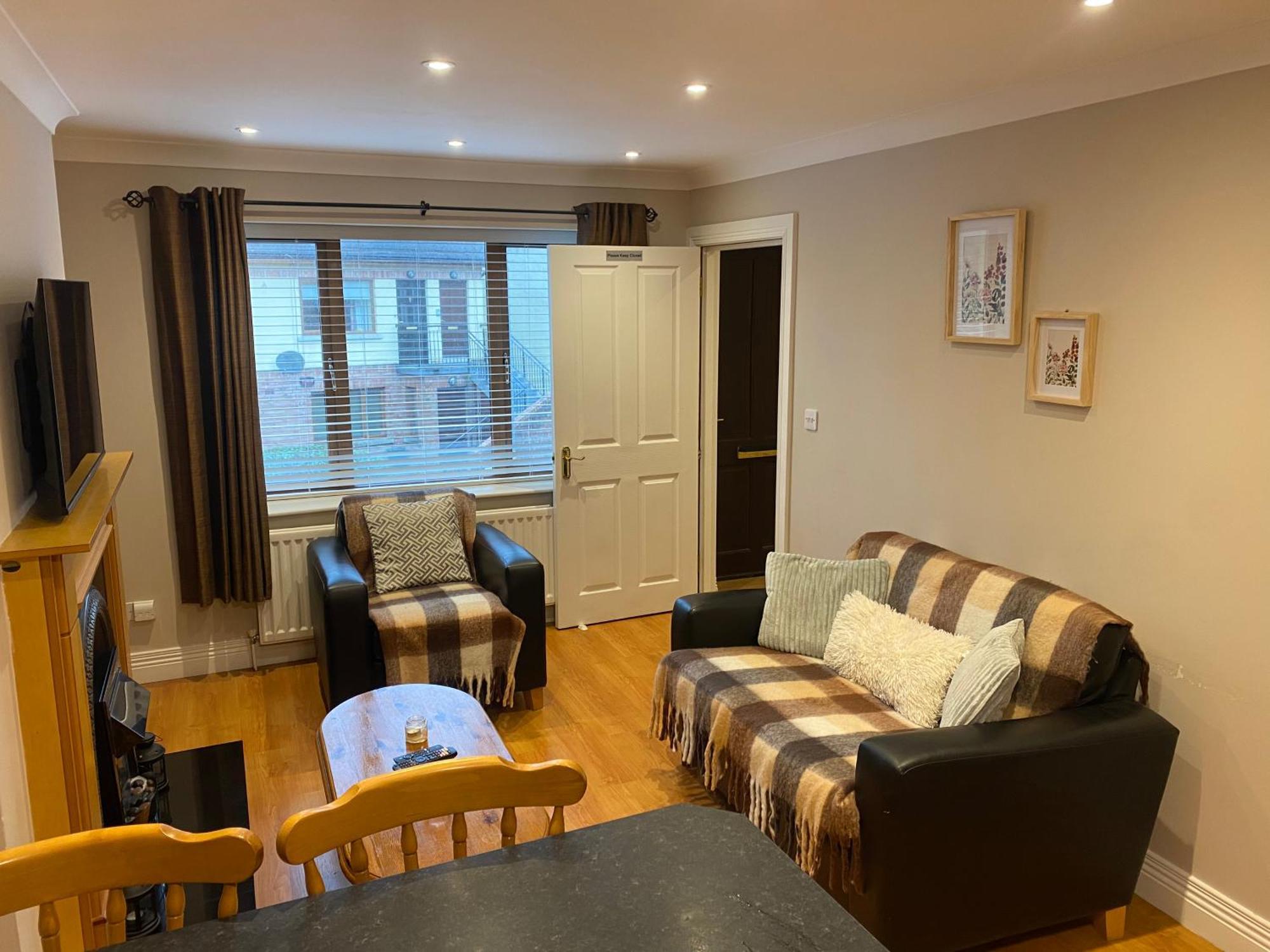 2 Bed Cosy Apartment In Heart Of Mullingar. Exteriör bild